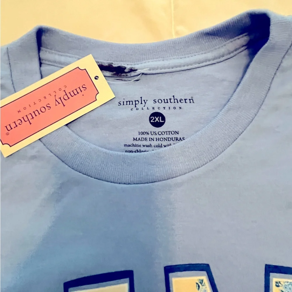 Simply Southern Blue and White “MAMA' Size 2XL. - Picture 2 of 2